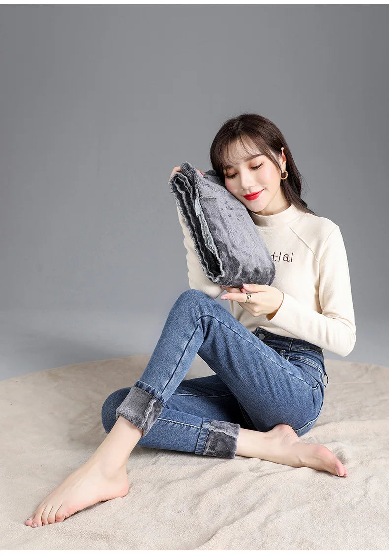 Thermal Winter Skinny Jeans – Thick Fleece, High Waist, Warm, Stretchy, Button Closure, Pencil Fit, Casual Mom Velvet Jeans