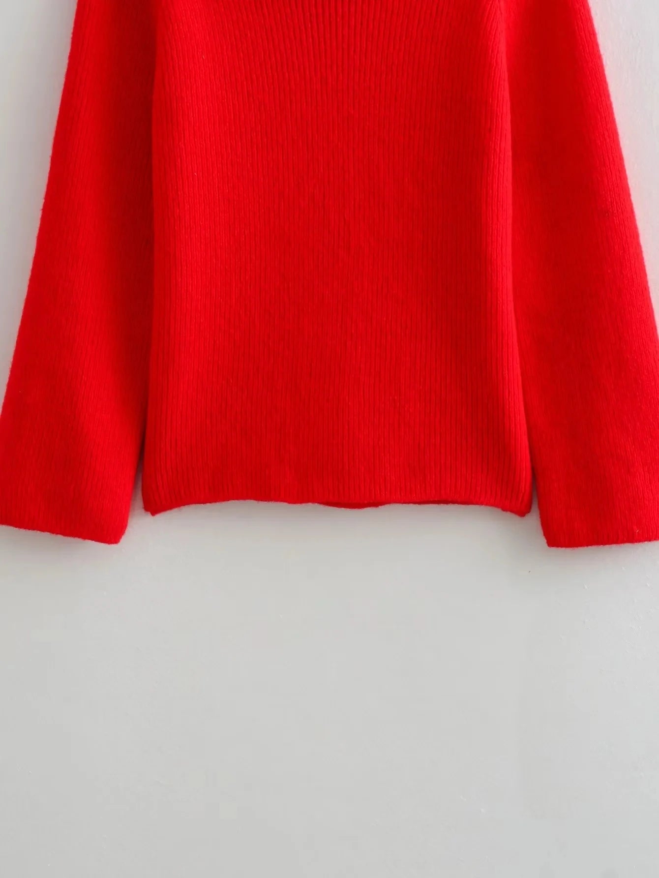 Chic Off-Shoulder Knitted Sweater – Long Sleeve, Casual Autumn Wear for Women