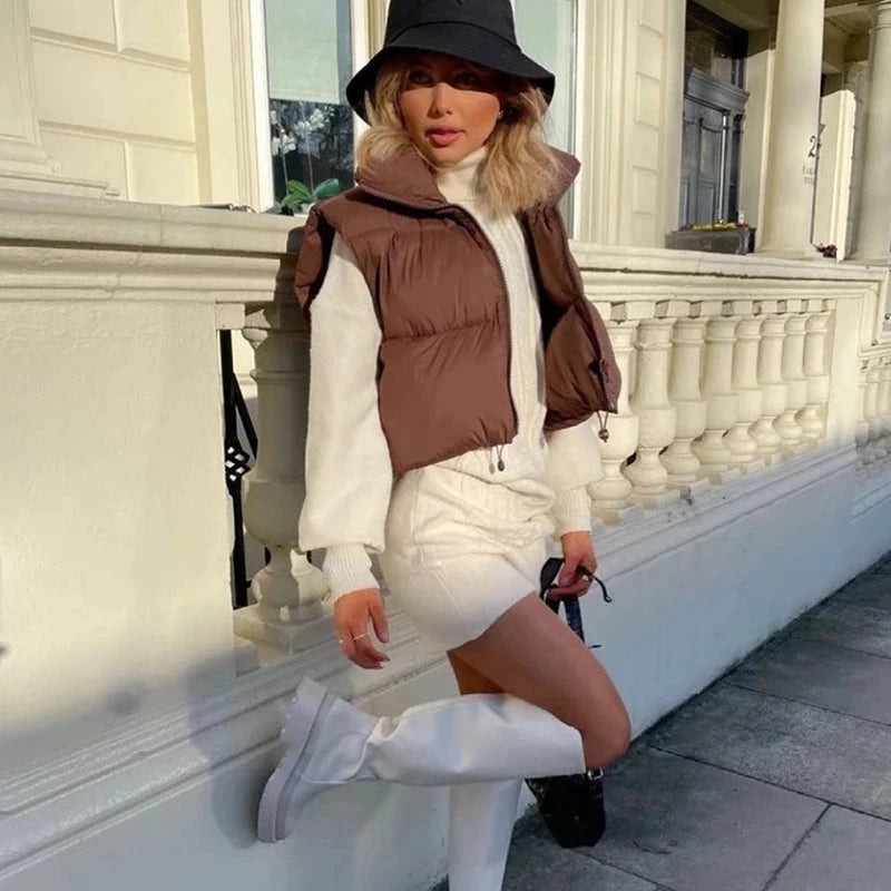 Women's Short Quilted Down Vest – Warm Stand-Up Collar, Sleeveless Cotton Jacket for Autumn & Winter