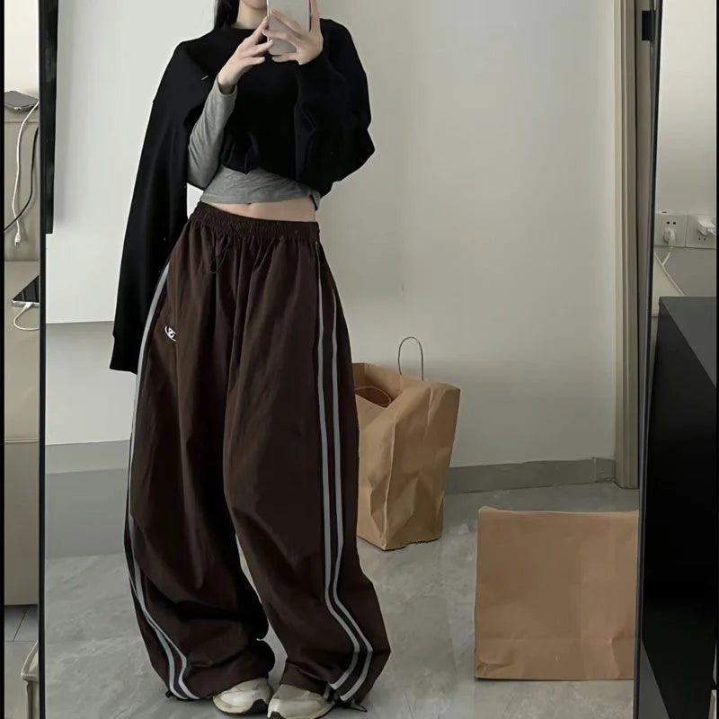 Oversized Hip Hop Baggy Pants – Fashionable, Striped Design, Pocket Detail, Elastic High Waist, Cargo Style, Streetwear, Loose Fit