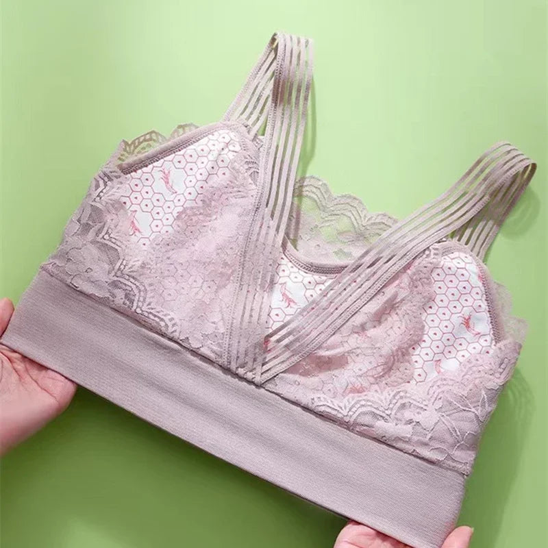 Sexy Lace Seamless Large Size Women's Bra – Comfortable, Breathable, Sports Beauty Back Vest, Sleep Gathered Wrapped Chest Tube Top