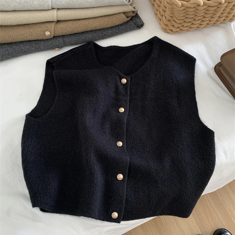 Korean Knitted Sleeveless Cardigan – Elegant, Slim Fit, Casual Fashion, Autumn Wear