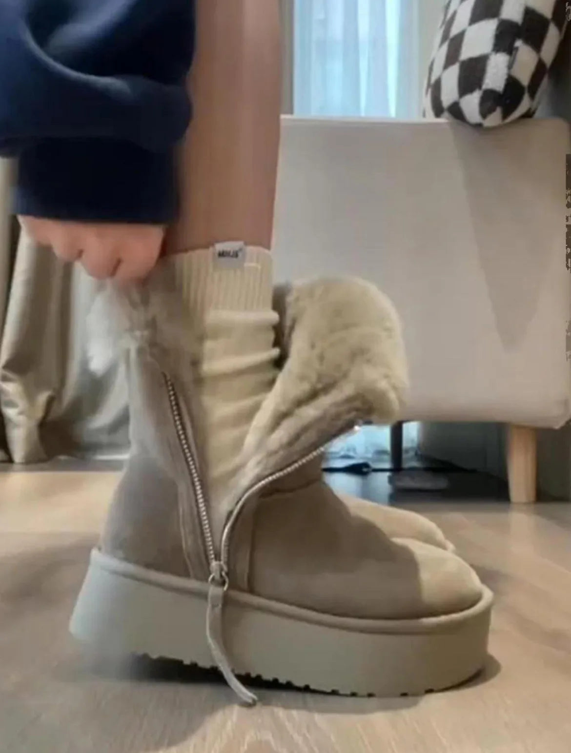 Thick Cotton Boots with Added Fleece – New Warm Fur Integrated Short Tube Thick Sole Snow Boots, Women's Side Zipper
