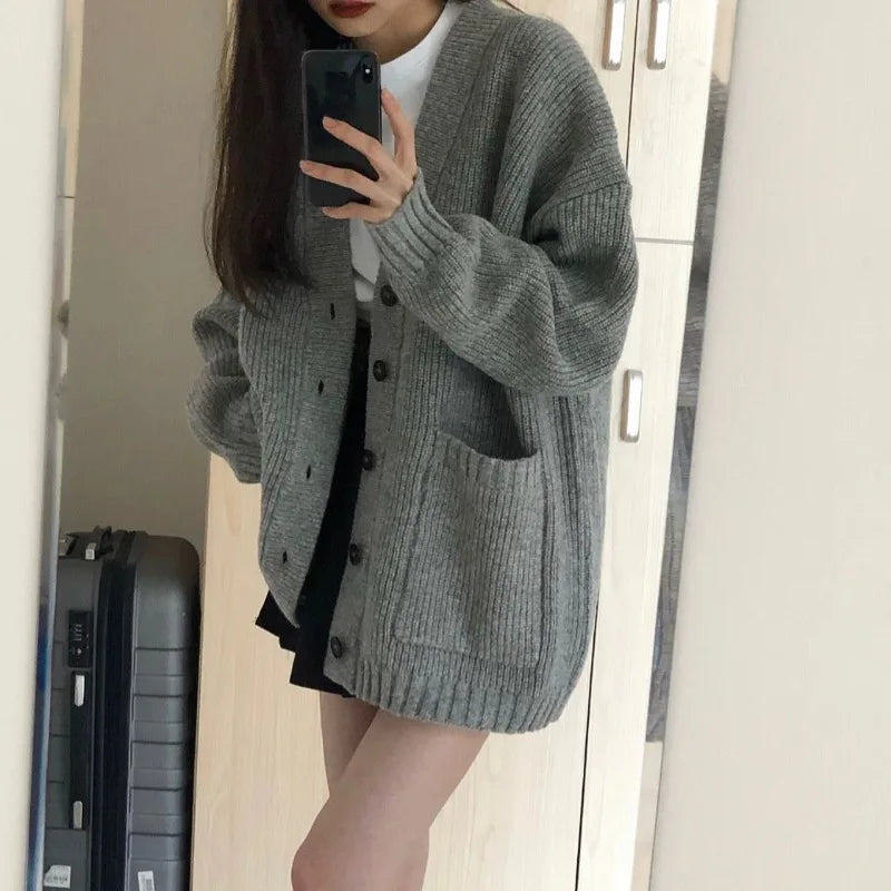 Women's Knitted Cardigan – V-Neck, Loose Fit, Long Sleeve, Casual Autumn Winter Jacket