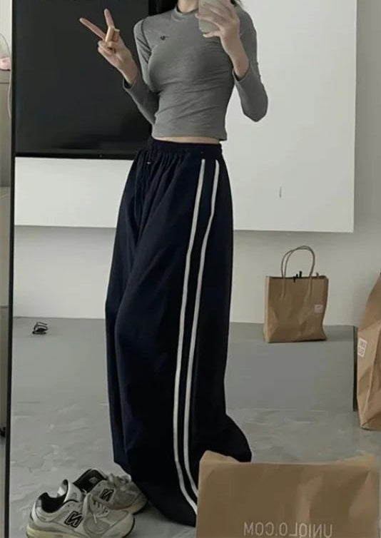 Oversized Hip Hop Baggy Pants – Fashionable, Striped Design, Pocket Detail, Elastic High Waist, Cargo Style, Streetwear, Loose Fit