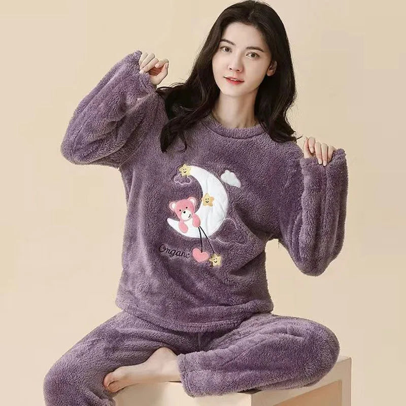 Thickened Warm Large Size Padded Fall and Winter Women's Pajamas – Top and Pants Set, Coral Velvet with Cartoon Bear, 2PCS/Set