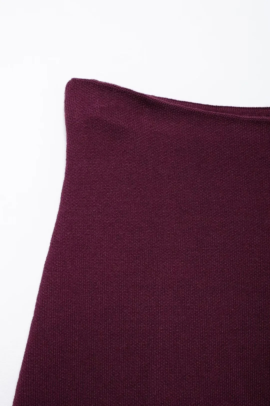 Elegant Knitted Cardigan – Burgundy Red, V-Neck, Slim Fit, Long Sleeve, Autumn Office Chic Outerwear