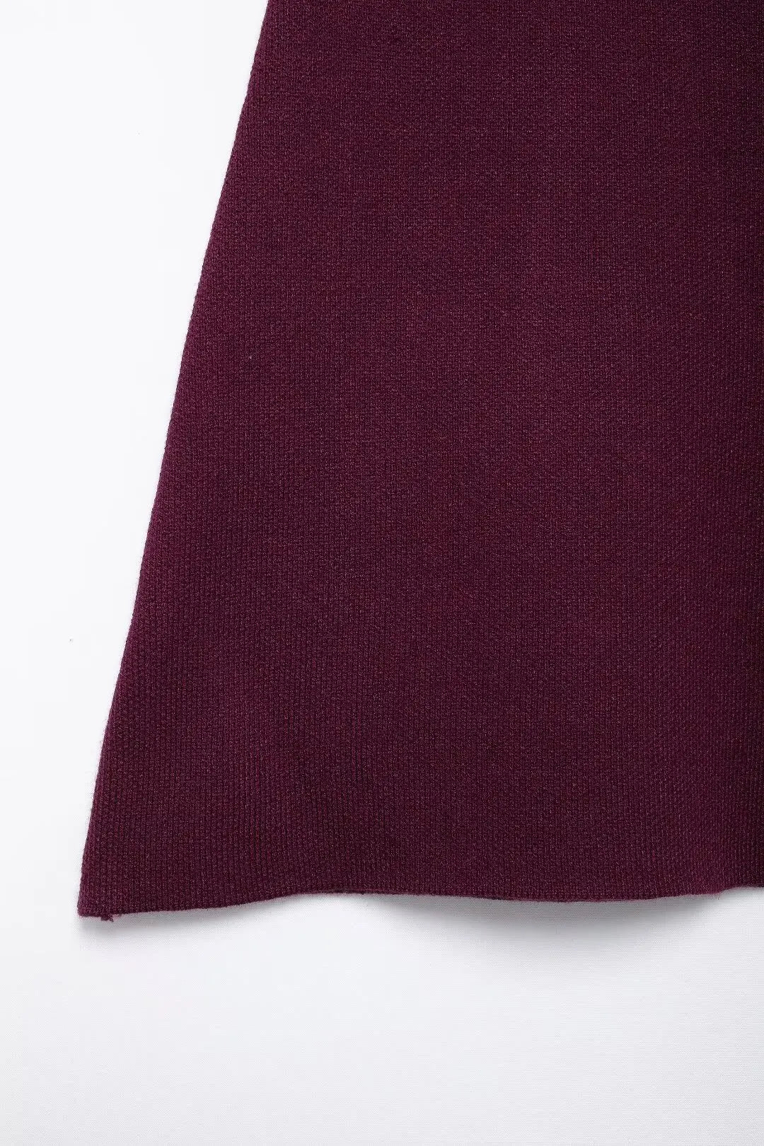Elegant Knitted Cardigan – Burgundy Red, V-Neck, Slim Fit, Long Sleeve, Autumn Office Chic Outerwear