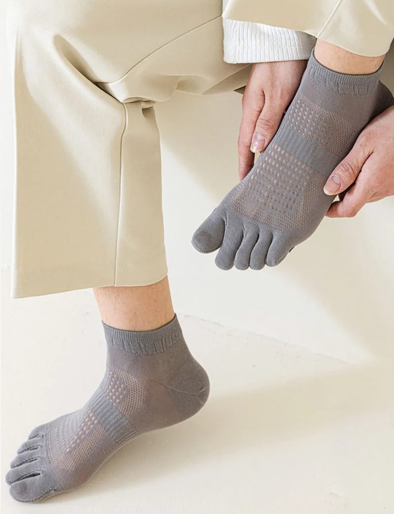 Men's Ultra-Thin Breathable Mesh Socks – Sports Five Finger, Ankle, Sweat-Absorbing, Split Toe, Summer Short Socks