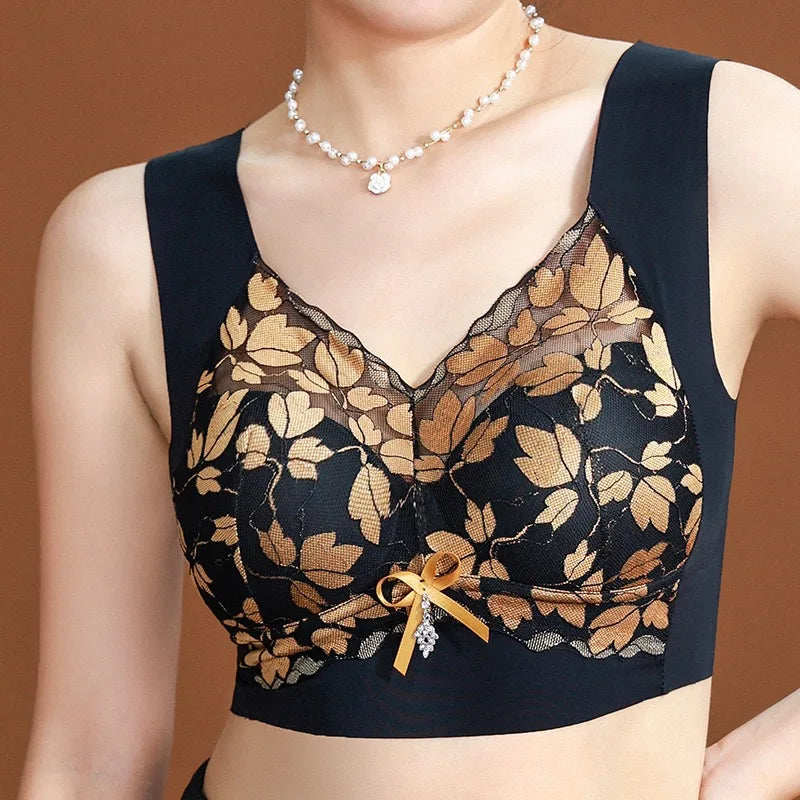 Push-Up Lace Sports Bra – Seamless, Wireless, Thin Design, Minimizer for Large Busts