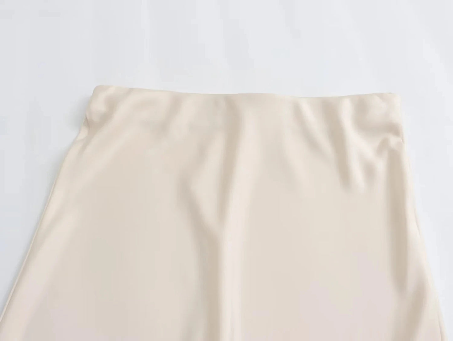 Women's Elegant Satin Skirt – Solid Color, Y2K Chic, High Waist, Slim Fit, Silk Texture, Tight Midi Skirt