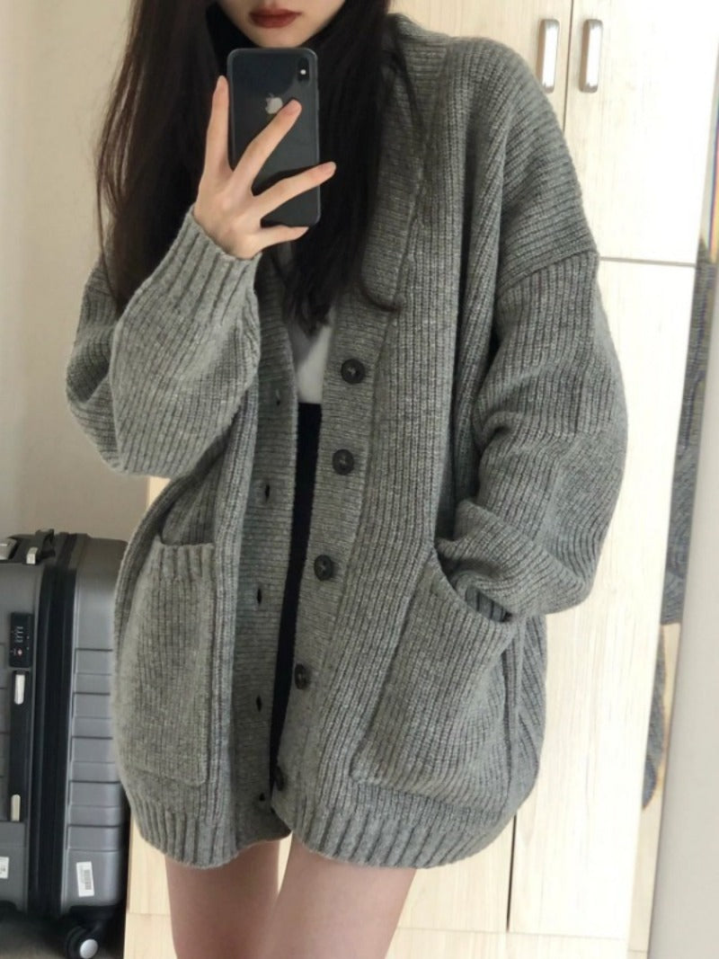 Women's Knitted Cardigan – V-Neck, Loose Fit, Long Sleeve, Casual Autumn Winter Jacket