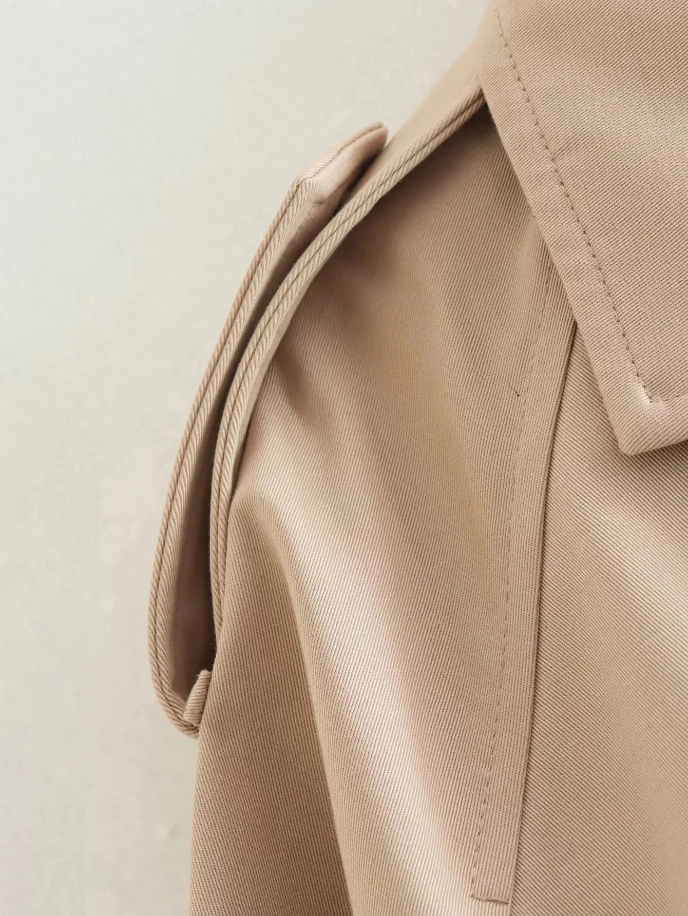 Belted Cropped Trench Jacket – Vintage Double-Breasted Spring Coat, Long Sleeve Streetwear