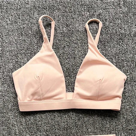 1/2PCS Nude Deep V-Neck Sports Bra & High-Waist Shorts – Women’s Yoga & Gym Workout Set