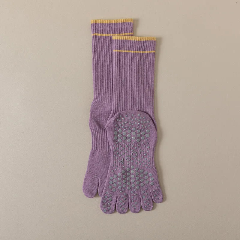 Five Toe Silicone Non-Slip Yoga Socks – Soft, Breathable, Ballet Dance, Fitness, Sports, Anti-Slip Pilates Socks for Ladies