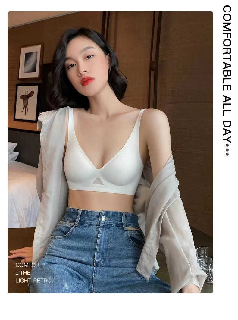 Deep V Seamless Push-Up Bra – Wireless, Thin Padded, U-Back, Invisible Underwear, Sexy Lingerie Bralette