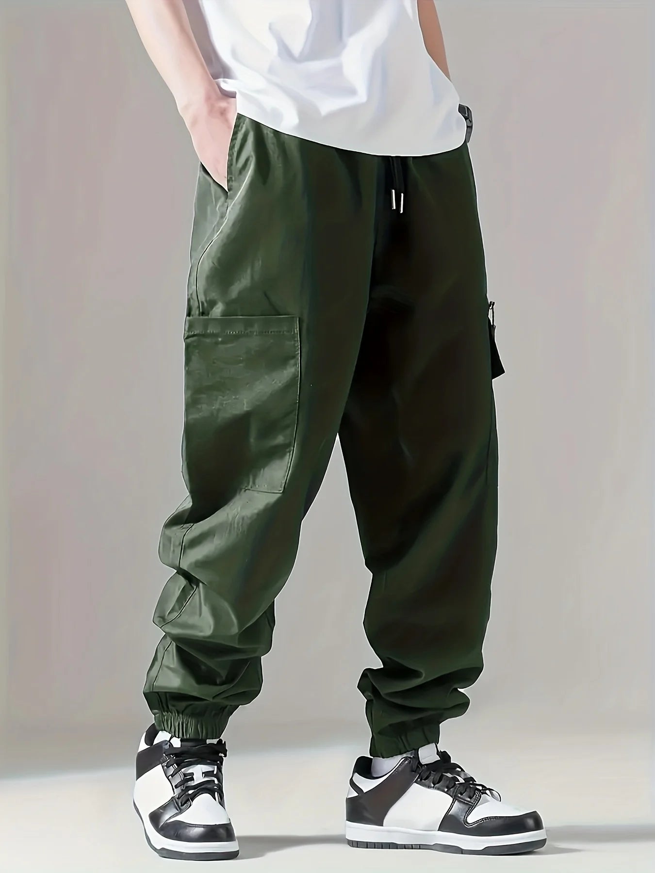 Men's Cargo Pants – Thin, Comfortable and Breathable, Outdoor Casual Wear, Suitable for Running and Cycling, Multi-Pocket Style