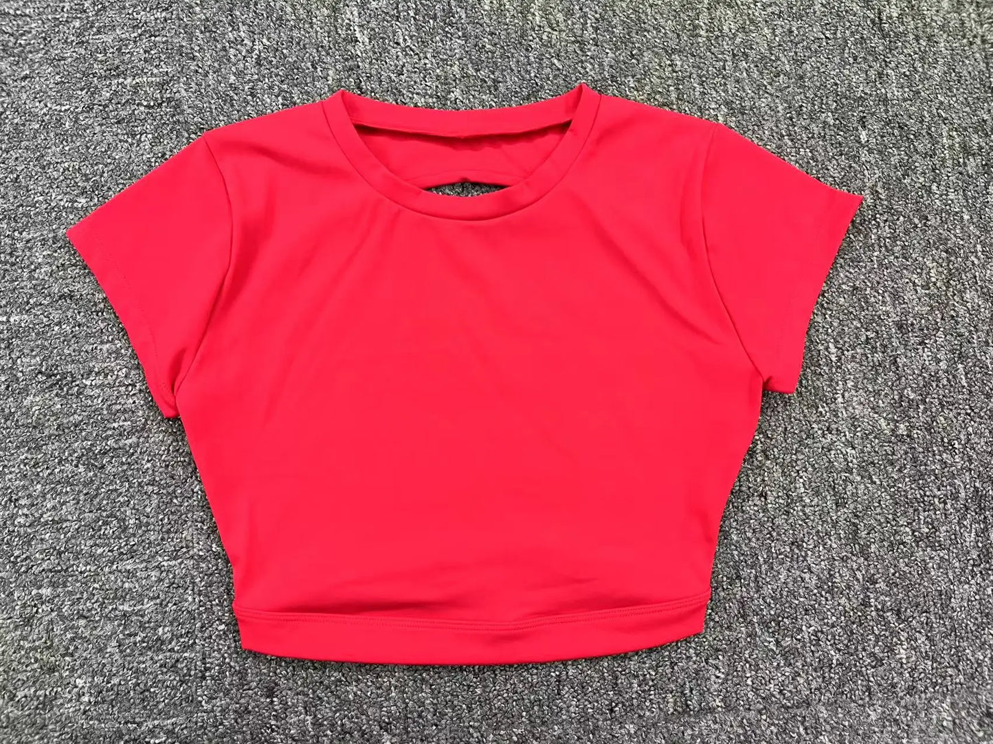 Breathable Backless Sports Crop Top – Women's Fitness & Yoga Workout Shirt