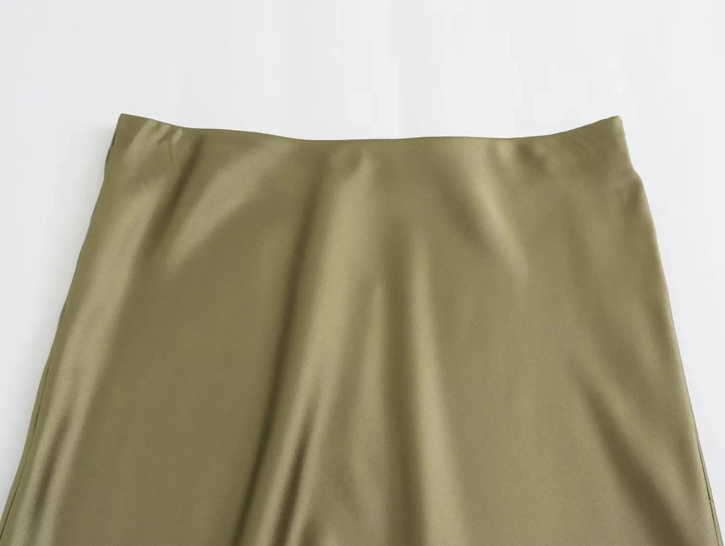 Women's Elegant Satin Skirt – Solid Color, Y2K Chic, High Waist, Slim Fit, Silk Texture, Tight Midi Skirt