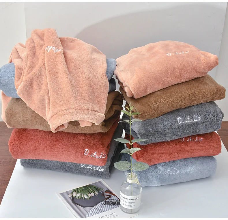 Men's Coral Velvet Pajamas – Thickened, Warm, Long Sleeve & Trousers, Solid Color, Soft Sleepwear, Autumn Winter 2PCS Set