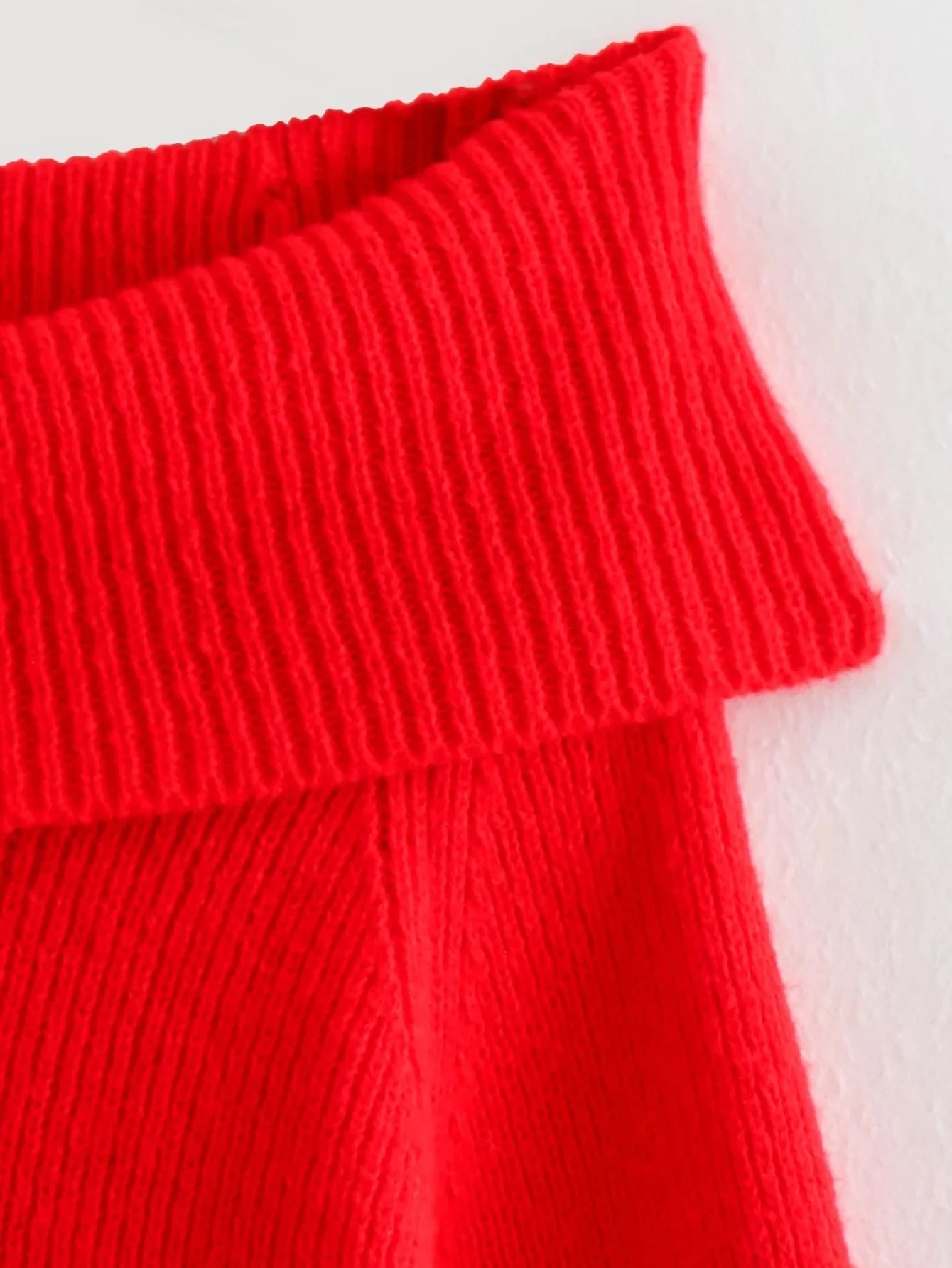 Chic Off-Shoulder Knitted Sweater – Long Sleeve, Casual Autumn Wear for Women