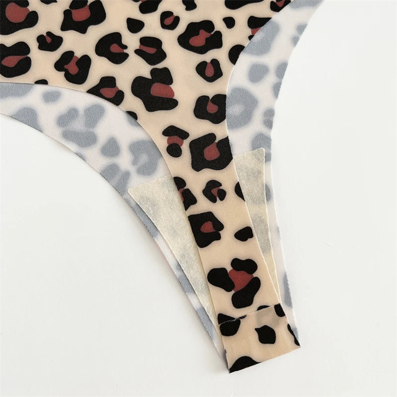 4PCS Ultra Soft Thong Panties – Sexy Graphic Print, Seamless, Stretch, Leopard G-String, Comfortable Lingerie