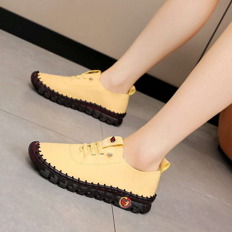 Lace-Up Leather Loafers - Flat Casual Shoes for Women, New Spring Collection, Outdoor Travel and Walking Sneakers