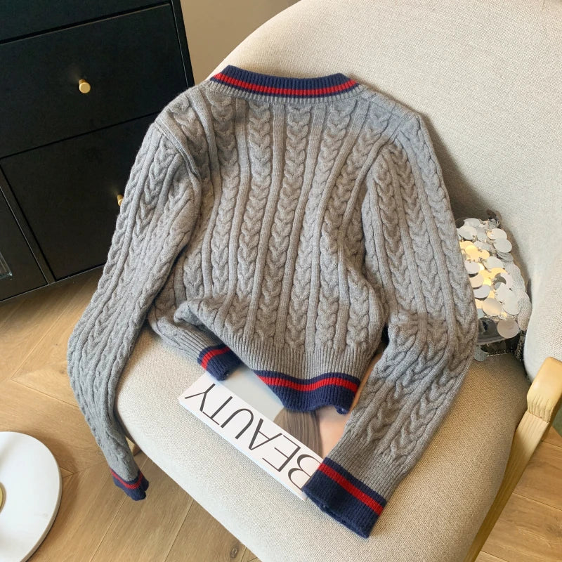 Cashmere V-Neck Pullover – Warm Knitwear, Twist Knit, Autumn Winter Jumper for Women