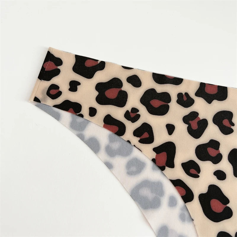 4PCS Ultra Soft Thong Panties – Sexy Graphic Print, Seamless, Stretch, Leopard G-String, Comfortable Lingerie