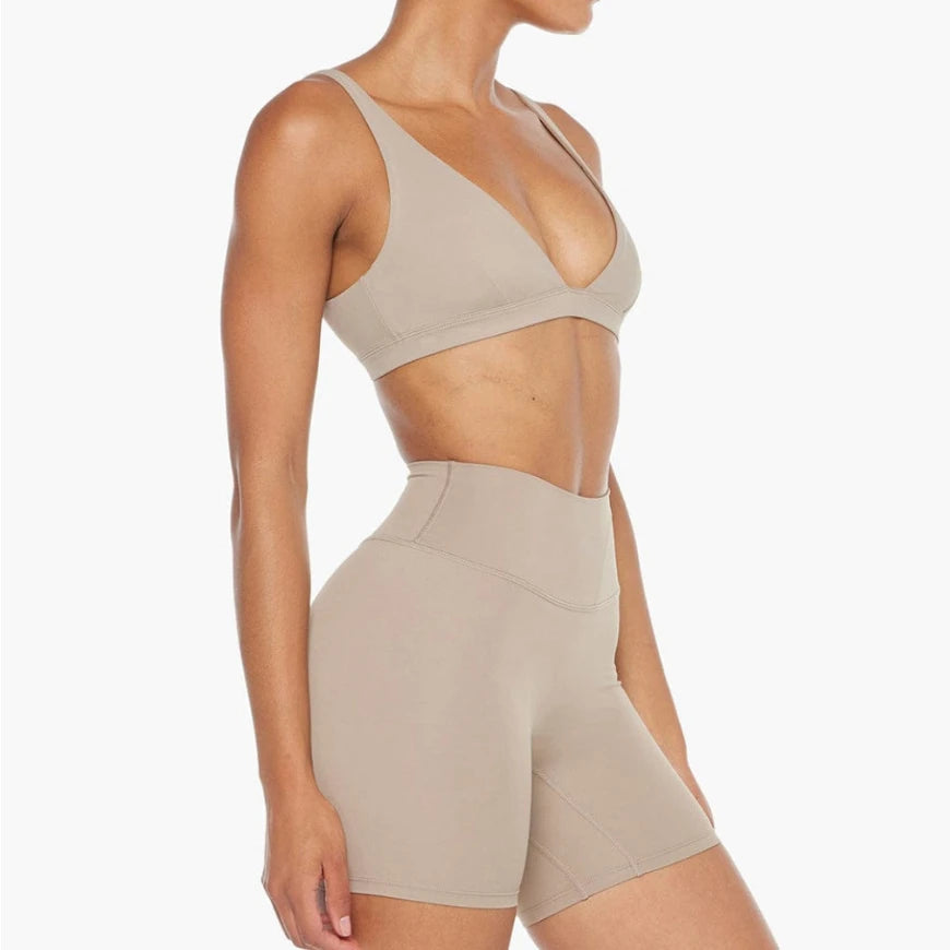 1/2PCS Nude Deep V-Neck Sports Bra & High-Waist Shorts – Women’s Yoga & Gym Workout Set