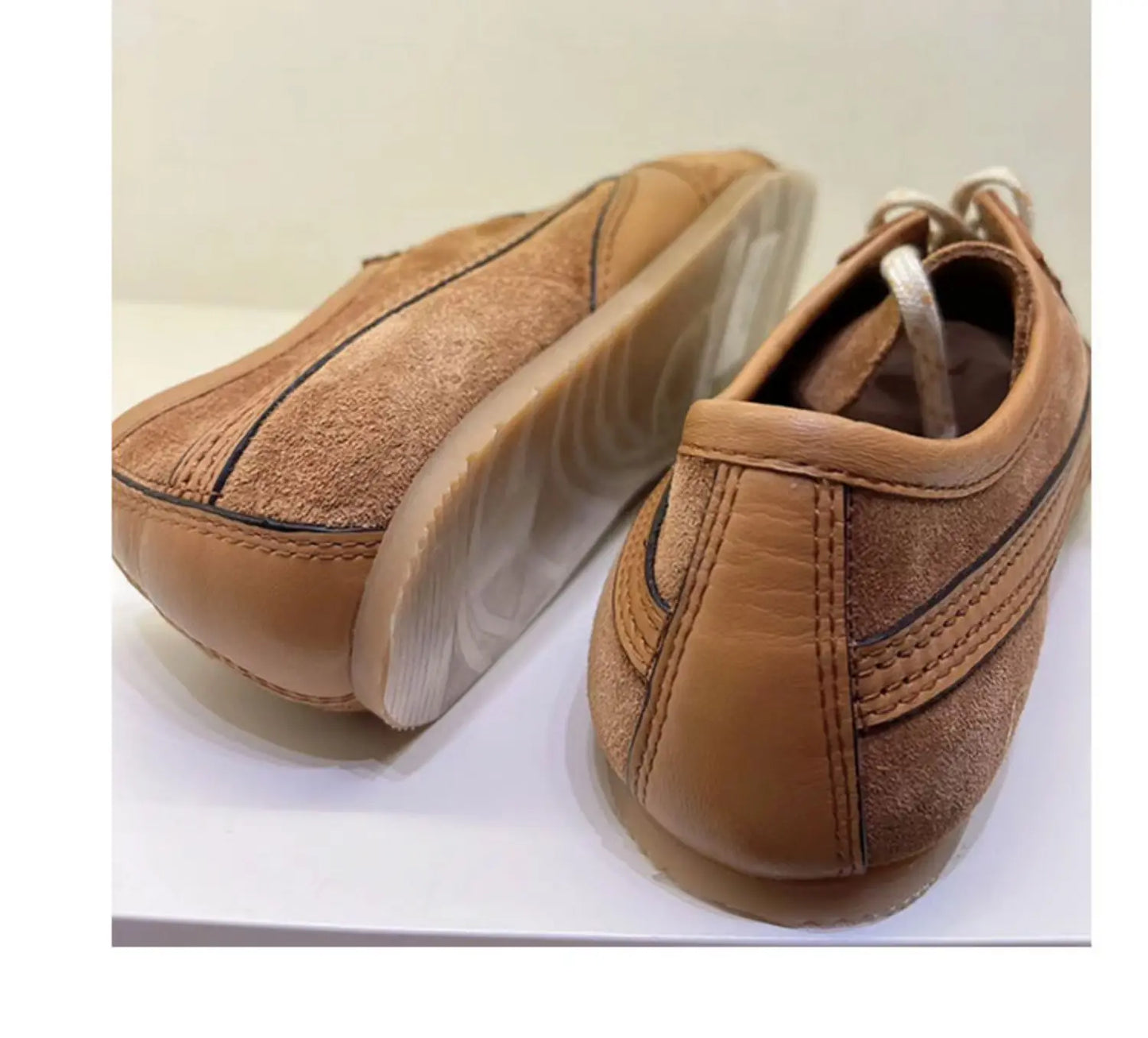 Casual Sneakers - Comfortable Deerskin Board Shoes, Lace-Up Flat Trainers for Women, Femmes Cuir Allemand Trainers, New Collection