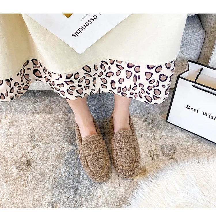 Warm Outdoor Shoes Plush Design British Style White Snow Boots Ladies' Casual Flats New Women's Winter