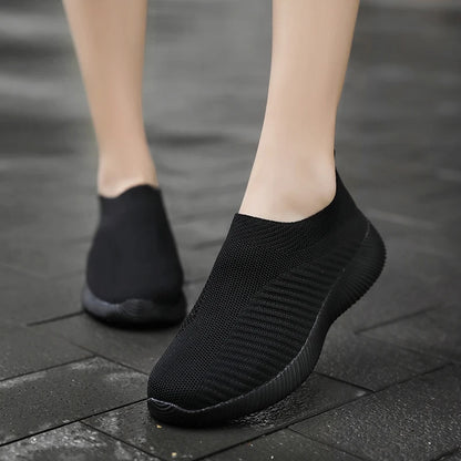 Solid Color Mesh Sneakers – Flying Woven Walking Fashion Slip-on Flat Shoes for Sports, Running, and Tennis