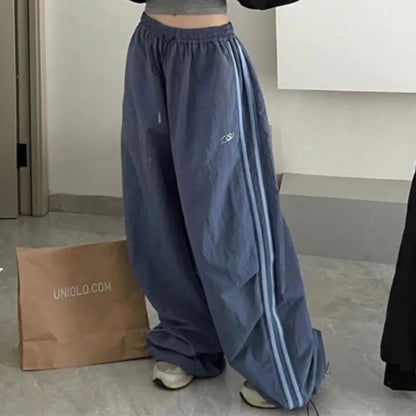 Oversized Hip Hop Baggy Pants – Fashionable, Striped Design, Pocket Detail, Elastic High Waist, Cargo Style, Streetwear, Loose Fit