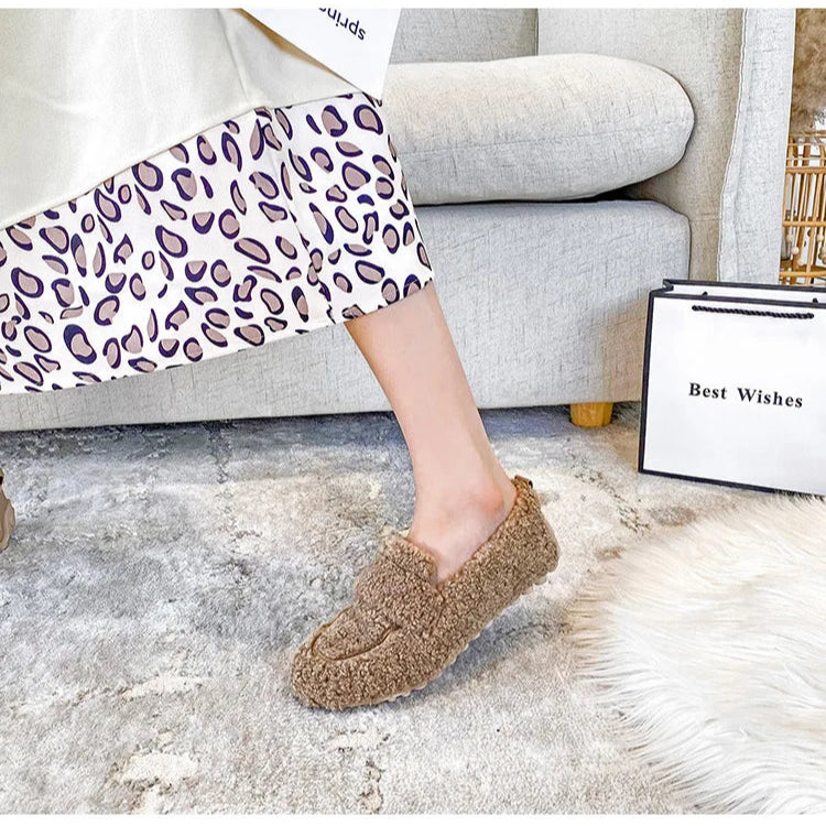 Warm Outdoor Shoes Plush Design British Style White Snow Boots Ladies' Casual Flats New Women's Winter