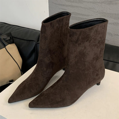 Eilyken Pointed Toe Ankle Boots for Women – Designer Vintage Thin Low Heel Shoes, Modern Short Boots, Autumn/Winter Footwear