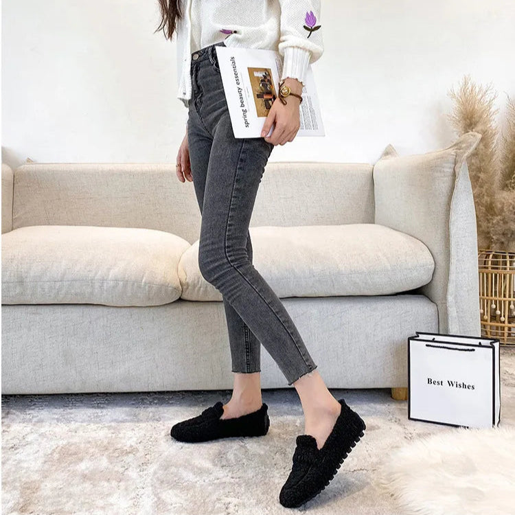 Warm Outdoor Shoes Plush Design British Style White Snow Boots Ladies' Casual Flats New Women's Winter
