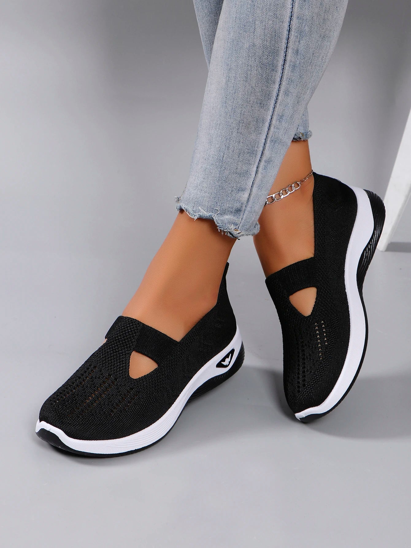 Fashionable Sports Shoes - Breathable, Lightweight, Non-Slip, Wear-Resistant Casual Sports Flat Shoes for Women, Spring New Collection
