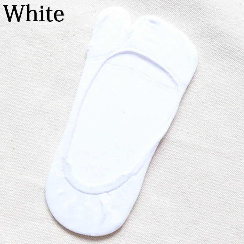 Women's Two Finger Socks – Summer Thin, Non-slip, Invisible Low Cut Boat Socks, Solid Color, Breathable Cotton Tabi Socks