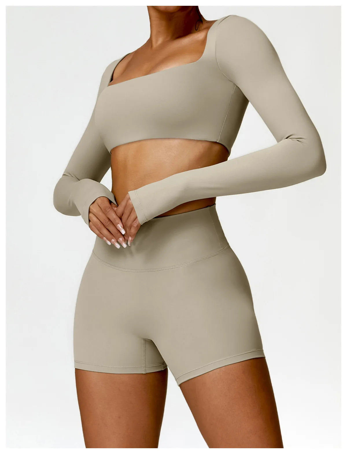 Sportswear Set – Long-Sleeve Top & High-Waisted Shorts or Leggings