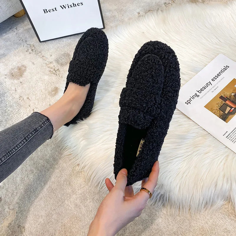 Warm Outdoor Shoes Plush Design British Style White Snow Boots Ladies' Casual Flats New Women's Winter