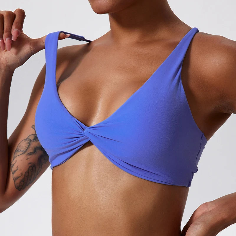 Shock-absorbing and push-up sports bra