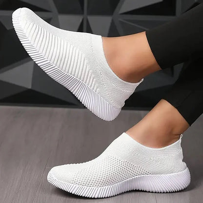 Solid Color Mesh Sneakers – Flying Woven Walking Fashion Slip-on Flat Shoes for Sports, Running, and Tennis