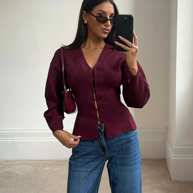 Elegant Knitted Cardigan – Burgundy Red, V-Neck, Slim Fit, Long Sleeve, Autumn Office Chic Outerwear